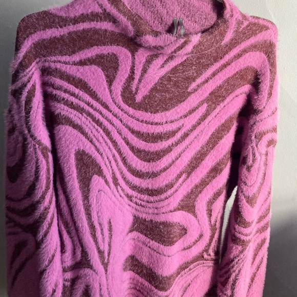 ANTHROPOLOGIE Sweater & Skirt Set - Picture 2 of 7